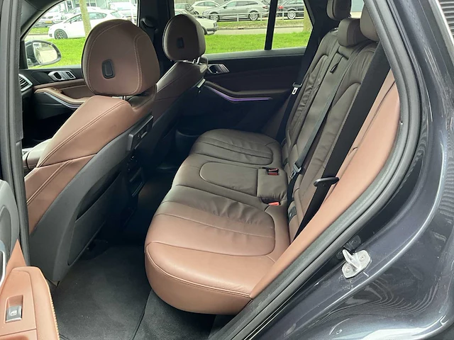 Bmw x5 45e xdrive xline suv / personenauto - afbeelding 26 van  36