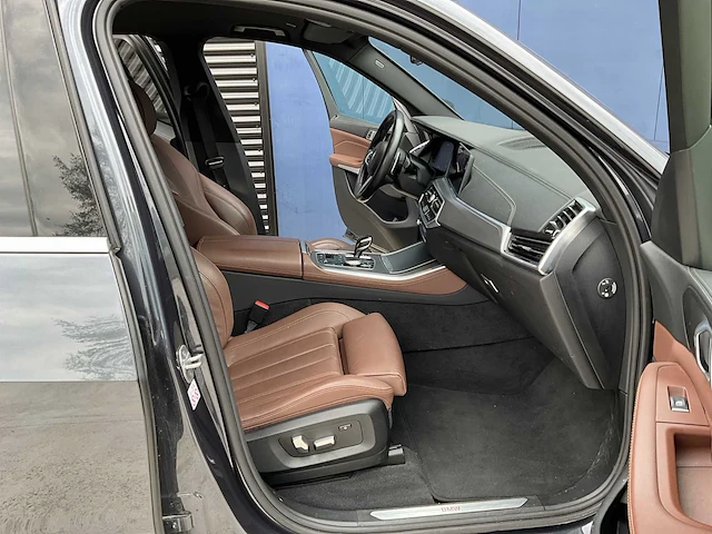 Bmw x5 45e xdrive xline suv / personenauto - afbeelding 28 van  36
