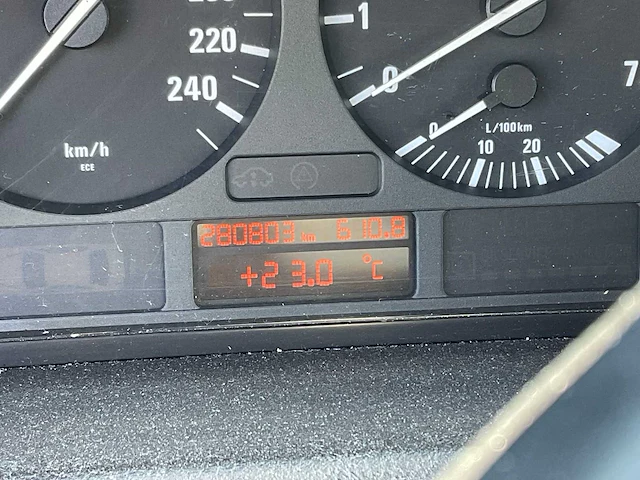 Bmw x5 auto - afbeelding 25 van  34