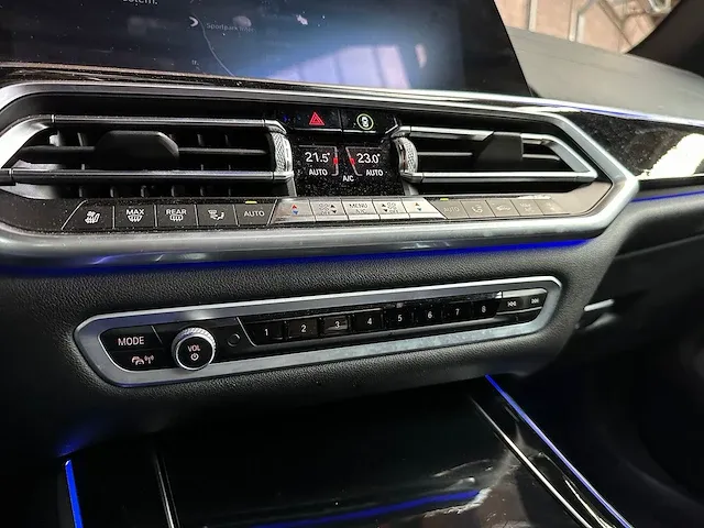 Bmw x5 m-sport xdrive40i high executive 340pk 2019, - afbeelding 39 van  61