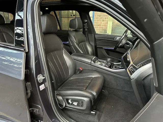 Bmw x5 m-sport xdrive40i high executive 340pk 2019, - afbeelding 52 van  61