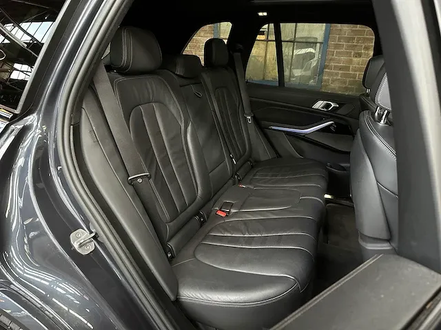 Bmw x5 m-sport xdrive40i high executive 340pk 2019, - afbeelding 53 van  61