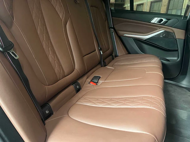 Bmw x5 m50i high executive v8 530pk 2022, s-283-kh - afbeelding 45 van  56