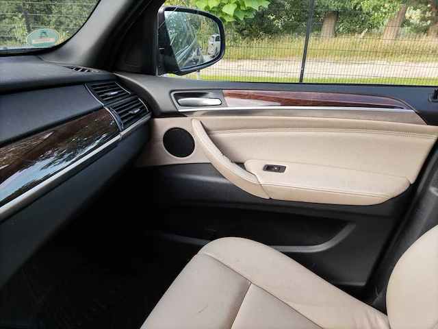 Bmw x5 personenauto - afbeelding 13 van  23