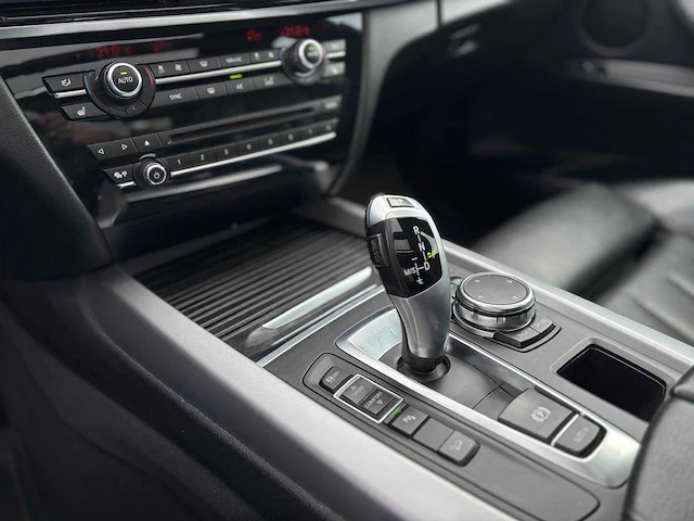 Bmw x5 x drive30d high exec , ; kb-997-k - afbeelding 3 van  27