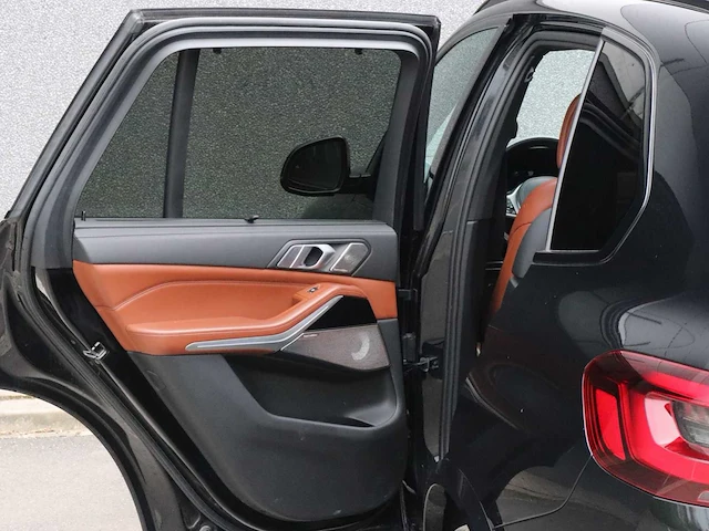 Bmw x5 xdrive 45e high executive m-sport car 2021 | 00-33-74 - afbeelding 11 van  39