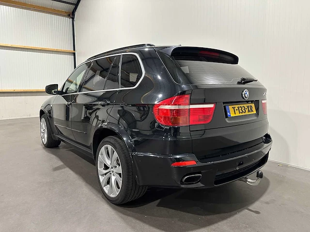 Bmw x5 xdrive 4.8i v8 youngtimer t-133-xr - afbeelding 23 van  30