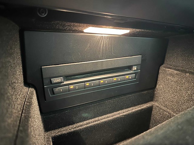 Bmw x5 xdrive 4.8i v8 youngtimer t-133-xr - afbeelding 17 van  30