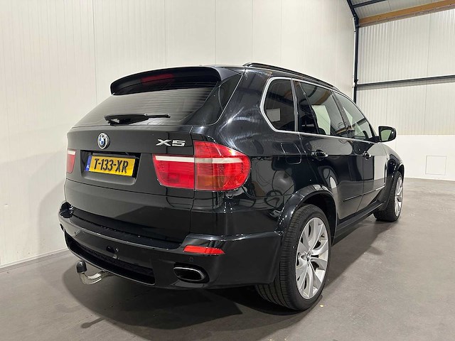 Bmw x5 xdrive 4.8i v8 youngtimer t-133-xr - afbeelding 26 van  30