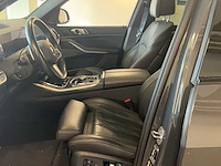 Bmw x5 xdrive 50e m sport 2023 | u7-95-60 - afbeelding 2 van  27