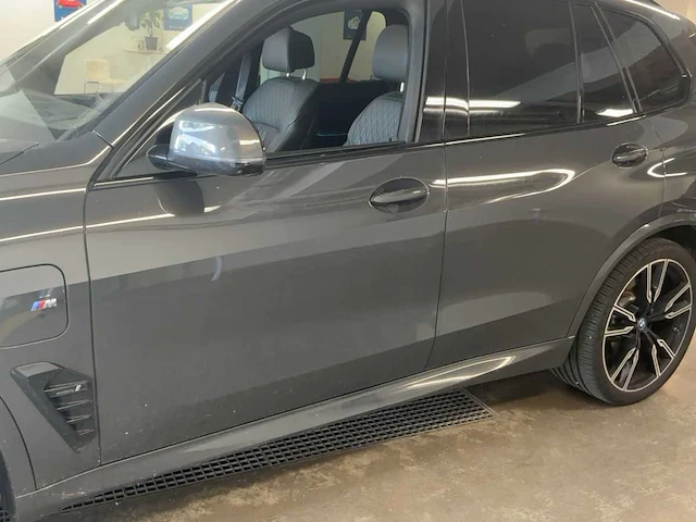 Bmw x5 xdrive 50e m sport 2023 - afbeelding 10 van  27