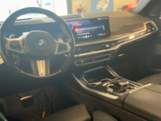 Bmw x5 xdrive 50e m sport 2023 - afbeelding 18 van  27
