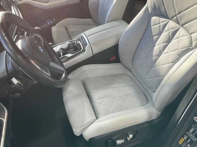 Bmw x5 xdrive 50e m sport 2023 - afbeelding 17 van  31