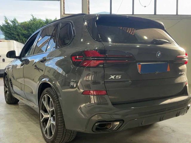 Bmw x5 xdrive 50e m sport 2023 - afbeelding 18 van  31