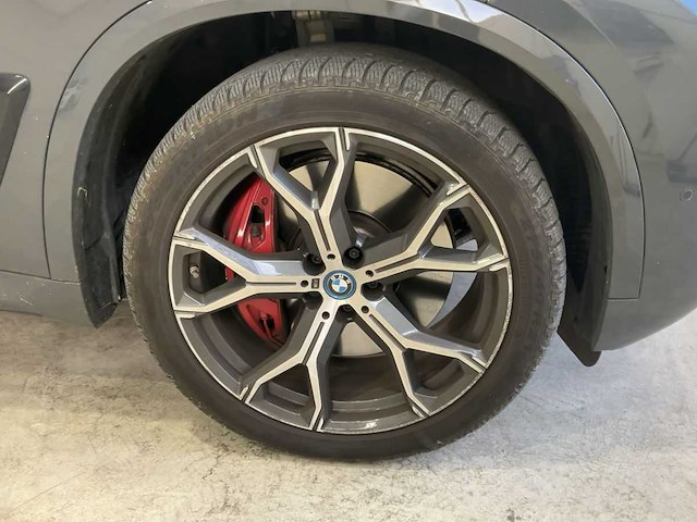 Bmw x5 xdrive 50e m sport 2023 - afbeelding 13 van  31