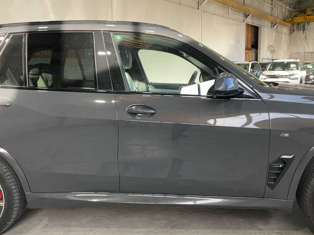 Bmw x5 xdrive 50e m sport 2023 - afbeelding 30 van  31