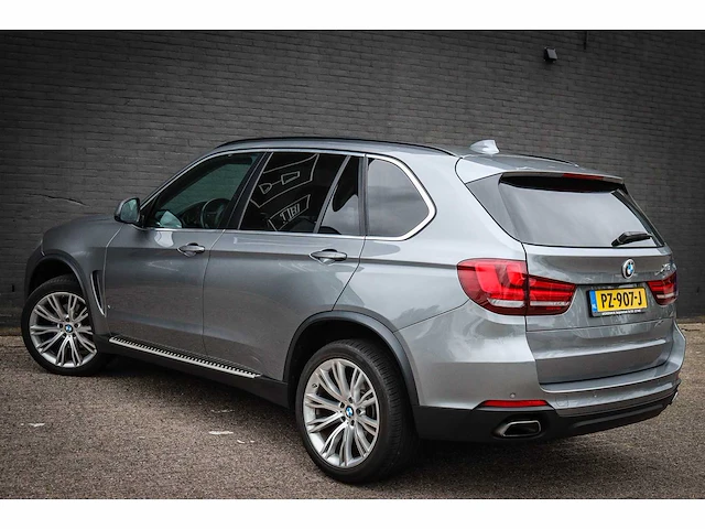 Bmw x5 xdrive30d high exec , ; pz-907-j - afbeelding 19 van  25