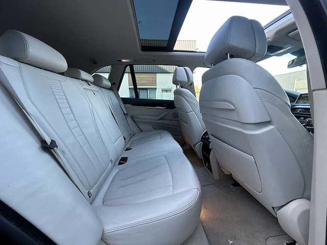 Bmw x5 xdrive30d high executive | euro 6 | 8-zjx-90 - afbeelding 25 van  44