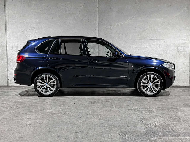 Bmw x5 xdrive30d high executive m-sport 258pk 2014, 8-thz-86 - afbeelding 2 van  43