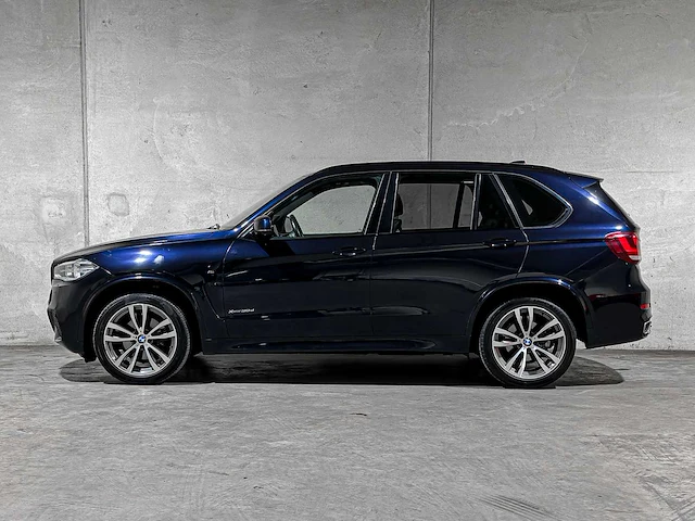 Bmw x5 xdrive30d high executive m-sport 258pk 2014, 8-thz-86 - afbeelding 11 van  43