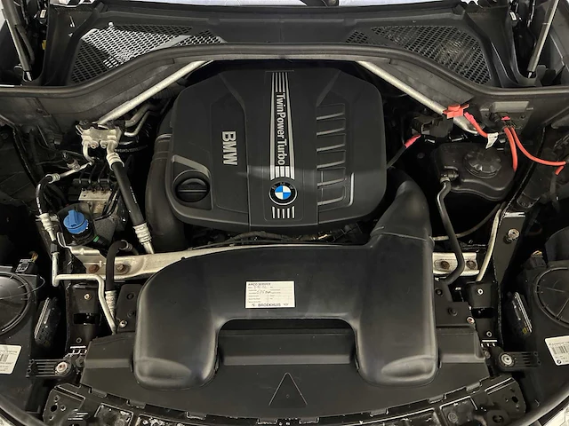 Bmw x5 xdrive30d high executive m-sport 258pk 2014, 8-thz-86 - afbeelding 37 van  43