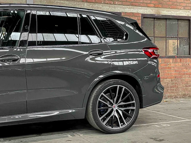Bmw x5 xdrive30d m-sport 286pk 2023 (origineel-nl), t-889-dv - afbeelding 19 van  60