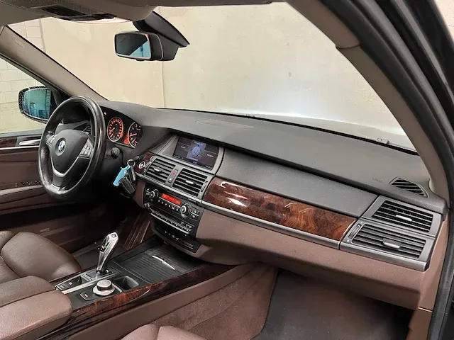Bmw x5 xdrive30i high executive 272pk 2009 (origineel-nl), 07-kbt-6 - afbeelding 32 van  59
