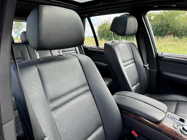 Bmw x5 xdrive30i high executive 2x pano-dak leder 55-zn-dt - afbeelding 9 van  42
