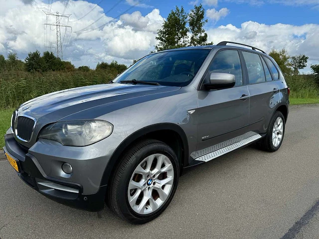 Bmw x5 xdrive30i high executive 2x pano-dak leder 55-zn-dt - afbeelding 27 van  42