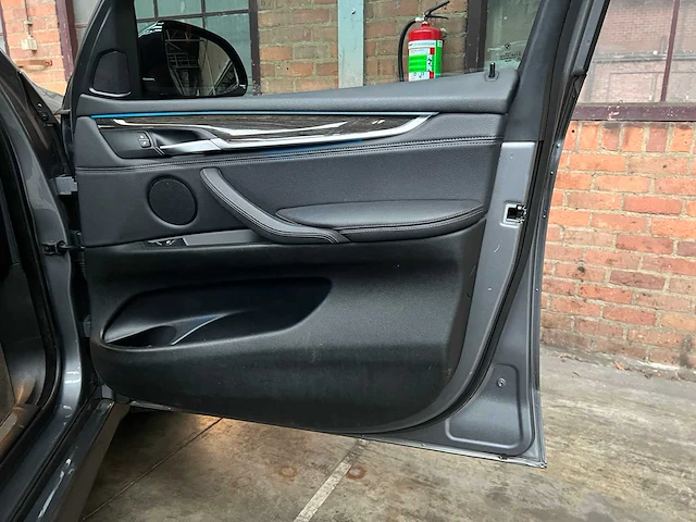 Bmw x5 xdrive35 m-sport 3.0 306pk 2017 - afbeelding 43 van  48