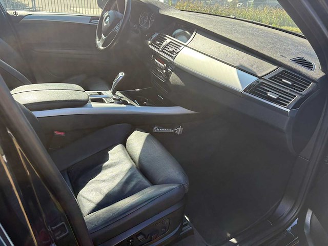 Bmw x5 xdrive35i high exec , 53-ptf-3 - afbeelding 26 van  30