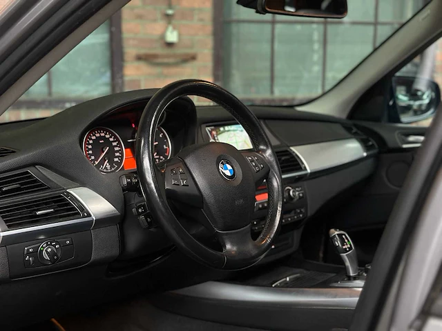 Bmw x5 xdrive40d high executive 7p 306pk 2012, jf-874-n - afbeelding 19 van  46