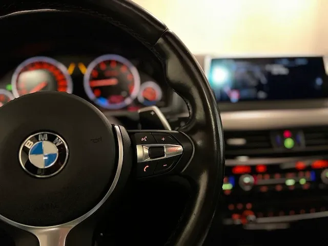 Bmw x5 xdrive40e m-sport high executive iperformance plugin-hybride 313pk 2015 -orig. nl-, hp-100-n - afbeelding 17 van  54