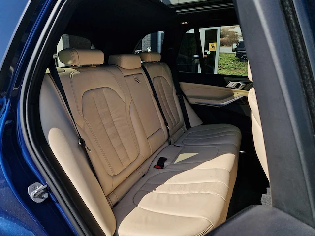 Bmw x5 xdrive45e high executive car 2020 | j-988-jg - afbeelding 44 van  44