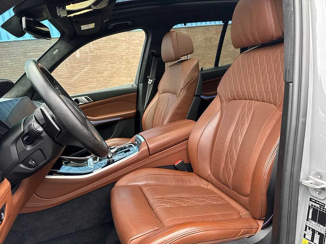 Bmw x5 xdrive45e high executive car 2022 | p-122-bj - afbeelding 2 van  35