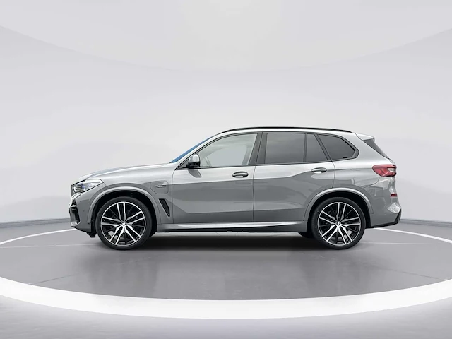 Bmw x5 xdrive45e high executive car 2022 | p-122-bj - afbeelding 23 van  35