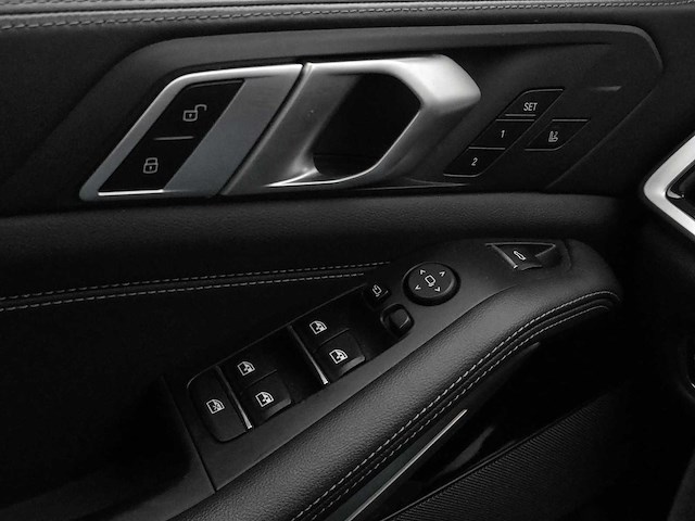 Bmw x5 xdrive45e high executive m sport 2021 - afbeelding 17 van  46