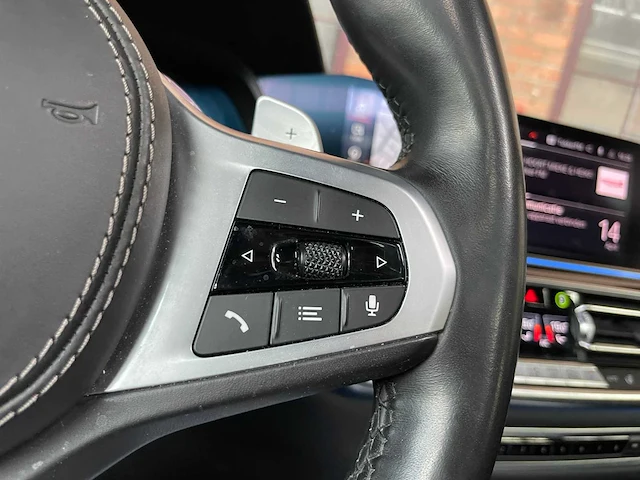 Bmw x5 xdrive45e m-sport high executive 286pk 2019 (origineel-nl), g-723-sx - afbeelding 17 van  55