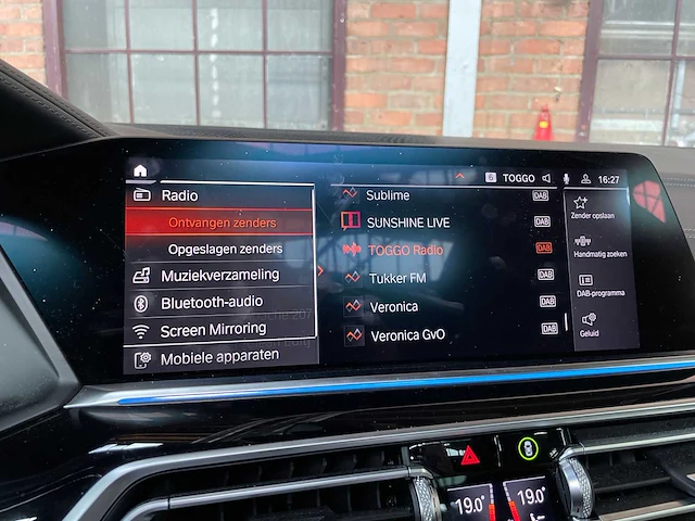 Bmw x5 xdrive45e m-sport high executive 286pk 2019 (origineel-nl), g-723-sx - afbeelding 27 van  55