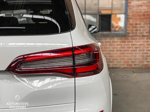 Bmw x5 xdrive45e m-sport high executive 394pk 2022, x-076-hz -fabrieksgarantie - afbeelding 16 van  70