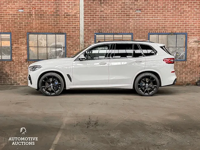 Bmw x5 xdrive45e m-sport high executive 394pk 2022, x-076-hz -fabrieksgarantie - afbeelding 24 van  70