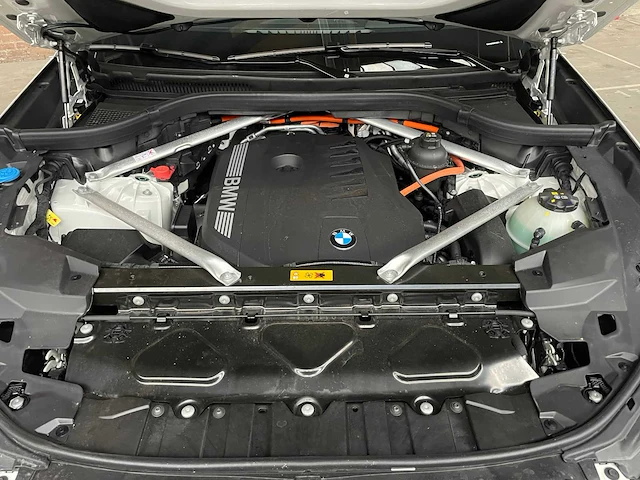 Bmw x5 xdrive50e hybrid m-sport 489pk 2024, gsn-60-j (fabrieksgarantie) - afbeelding 4 van  104