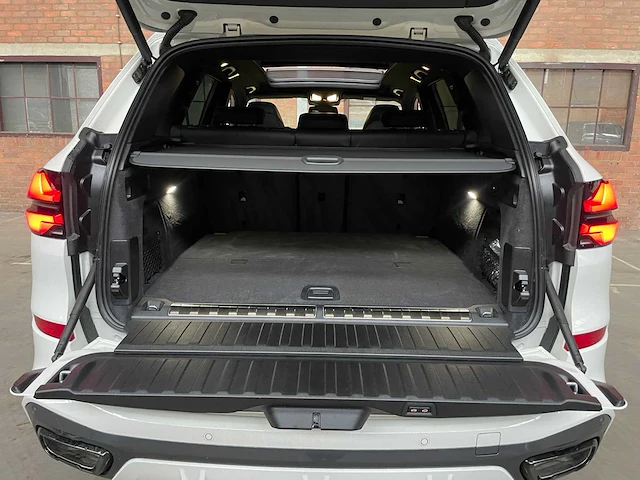 Bmw x5 xdrive50e hybrid m-sport 489pk 2024, gsn-60-j (fabrieksgarantie) - afbeelding 102 van  104