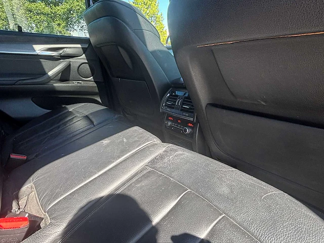 Bmw x5 xdrive50i high executive 7p automaat; 3-srb-12 - afbeelding 6 van  21