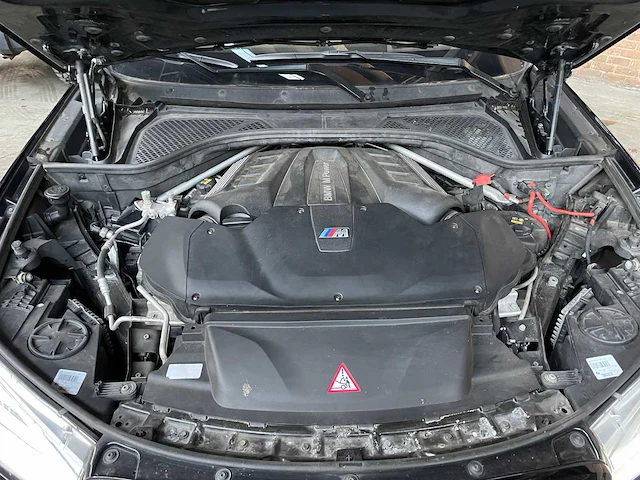 Bmw x5m 4.4 v8 f85 575pk 2017, s-794-np - afbeelding 50 van  55