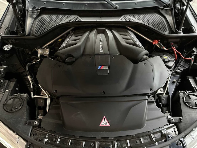 Bmw x5m 4.4 v8 m-sport f85 576pk 2015 - afbeelding 50 van  59