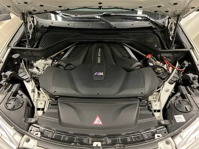 Bmw x5m m-sport 4.4 v8 575pk 2015, n-425-xz - afbeelding 80 van  82