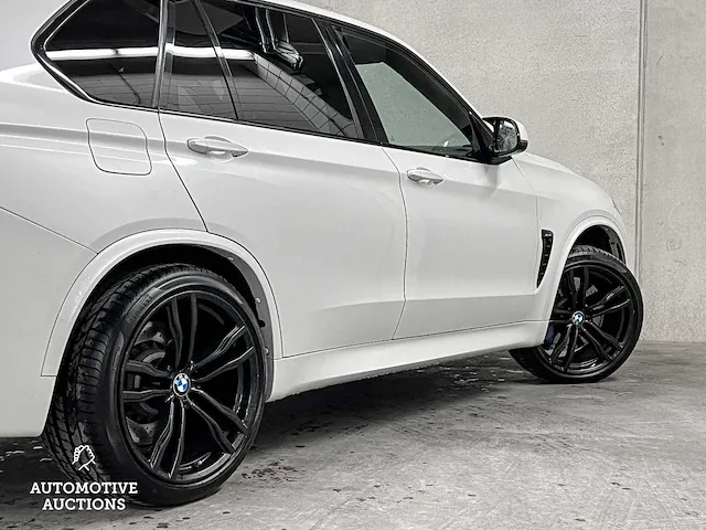 Bmw x5m m-sport 4.4 v8 575pk 2015, n-425-xz - afbeelding 9 van  82