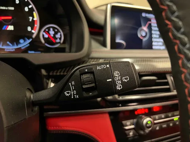 Bmw x5m m-sport 4.4 v8 575pk 2015, n-425-xz - afbeelding 29 van  82