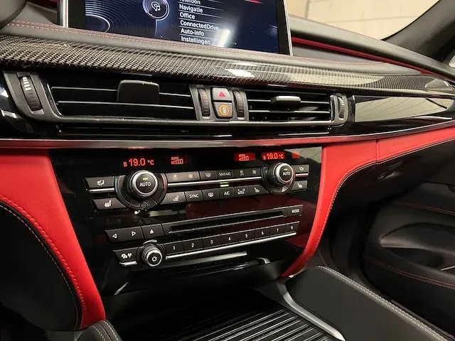 Bmw x5m m-sport 4.4 v8 575pk 2015, n-425-xz - afbeelding 31 van  82